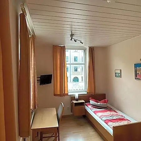 La Famiglia Hotel
